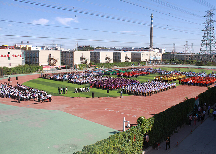 八维培训学校学子校园学习生活