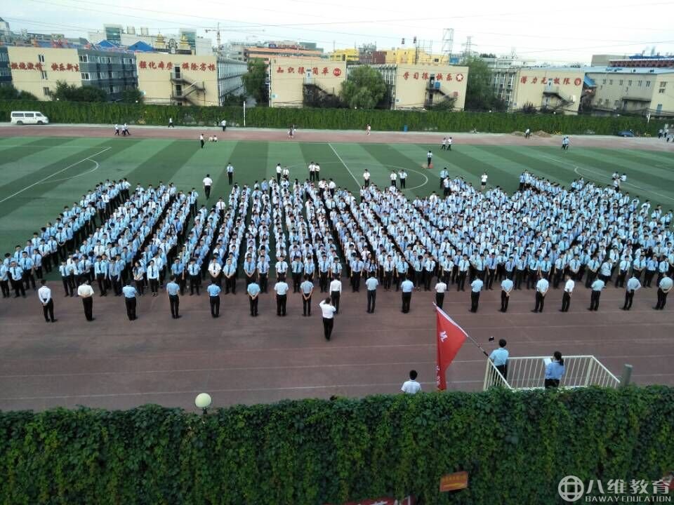 “网络主播”相关岗位专业人才缺口近2000万，未来发展前景广阔