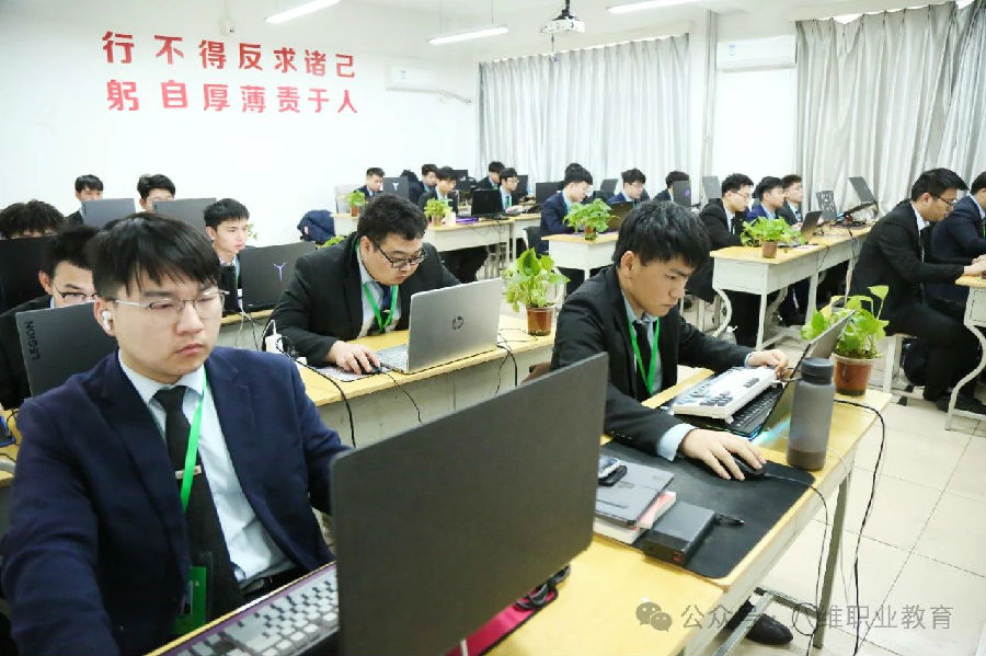 江苏宿迁八维学校：就业服务港扬帆起航，书写成功新篇章！