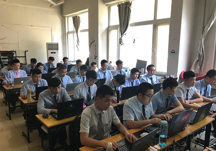 八维教育：网络安全领域的先锋旗帜，引领数字安全新时代！