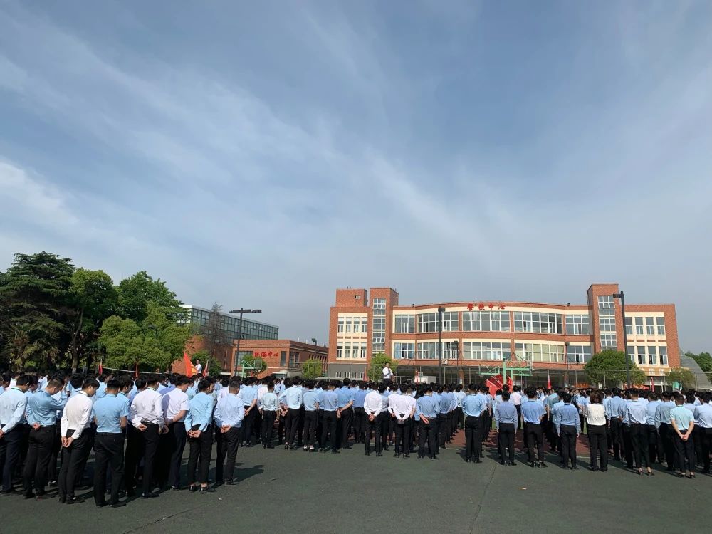 江苏宿迁八维教育：职业技能人才精英的集聚高地，引领技能创新潮流！